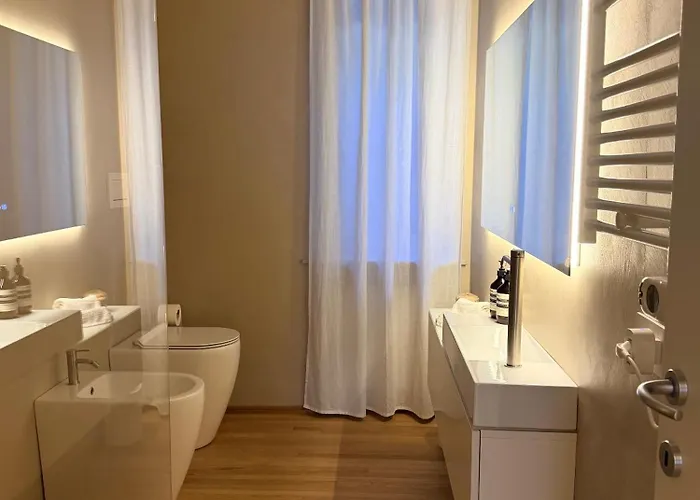 Apartment Raro Dimore - Design - Senza Barriere Architettoniche Lecco