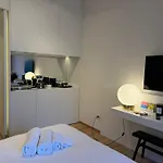 Apartment Raro Dimore - Design - Senza Barriere Architettoniche *