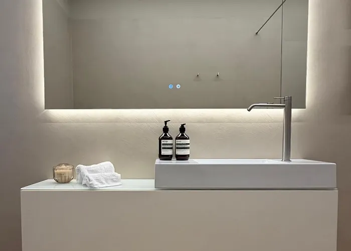 公寓 Raro Dimore - Design - Senza Barriere Architettoniche 莱科